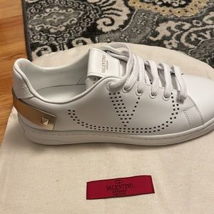 Valentino sneakers - brand new!!!